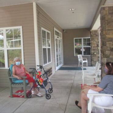 Outside Visitation Now Permitted at Stein Assisted Living